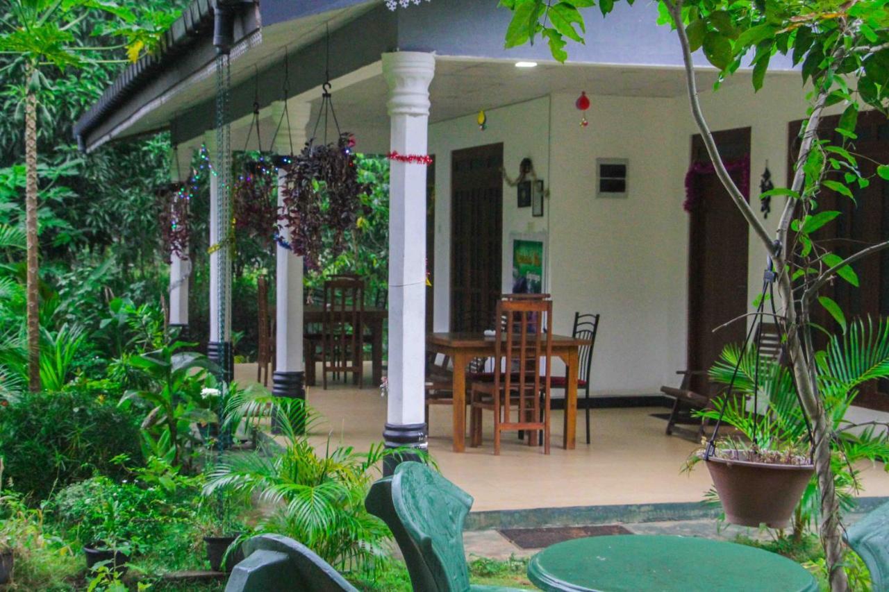 Sigiriya Mana B&B Εξωτερικό φωτογραφία